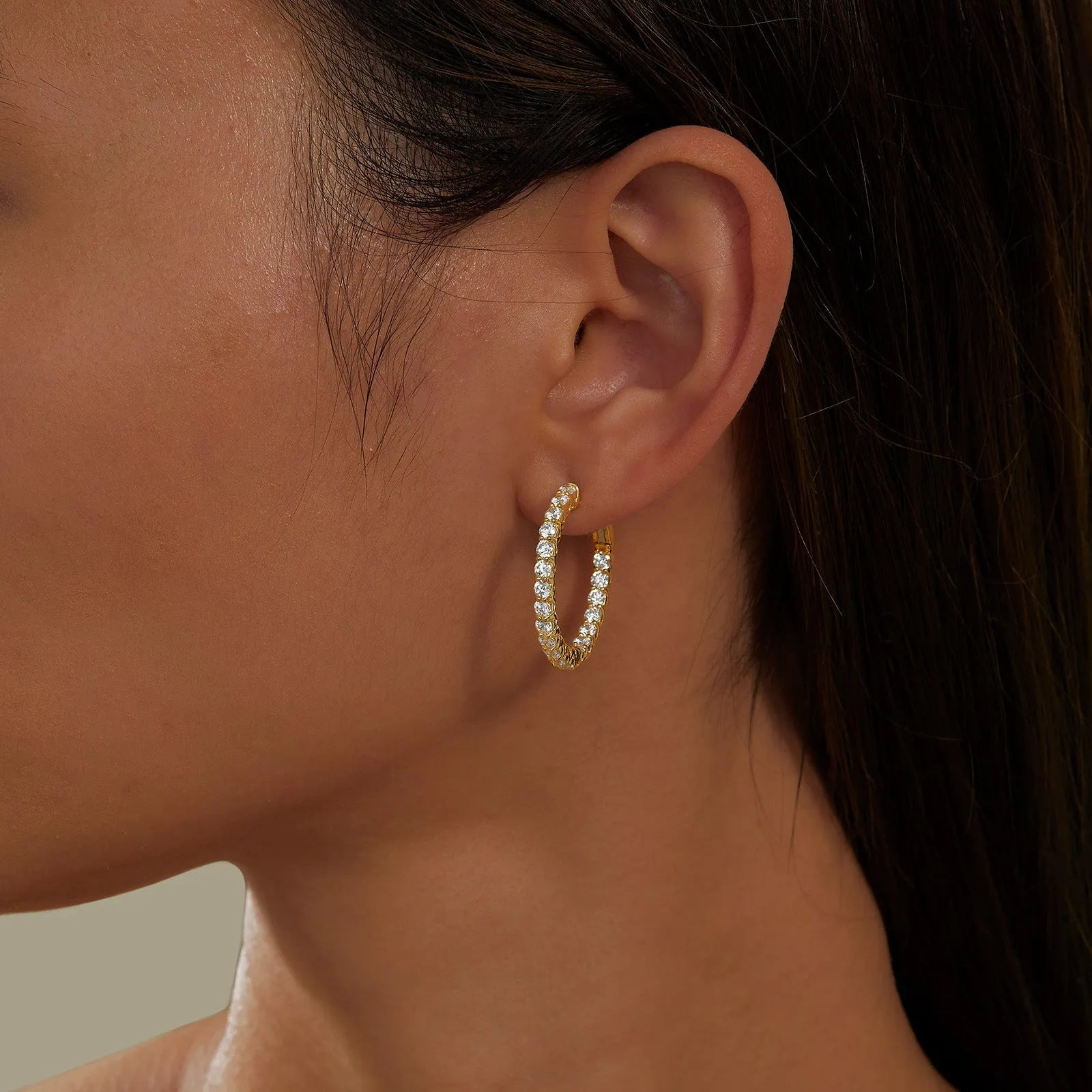 16 mm x 20 mm Oval Hoop Earrings