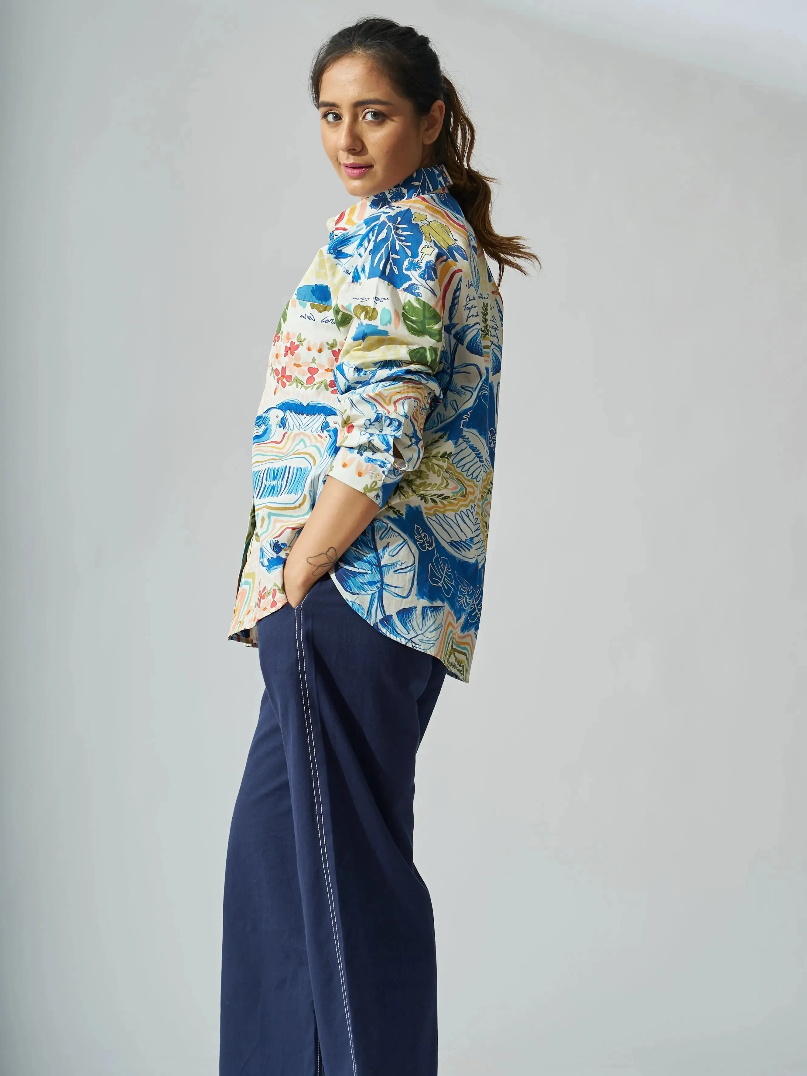 Personage Print Women Cotton Poplin Shirt