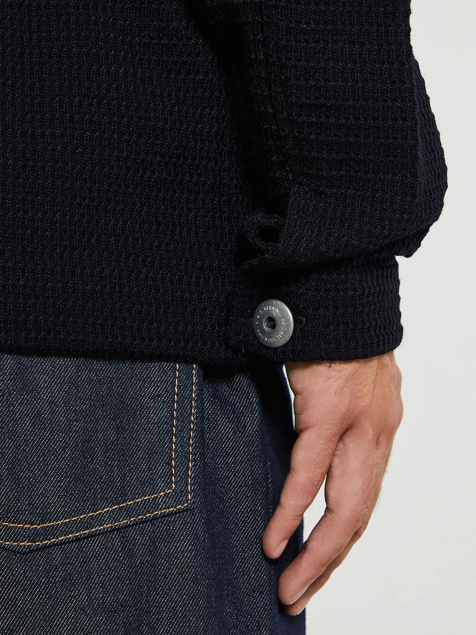 Radial Jacket in Navy Blue