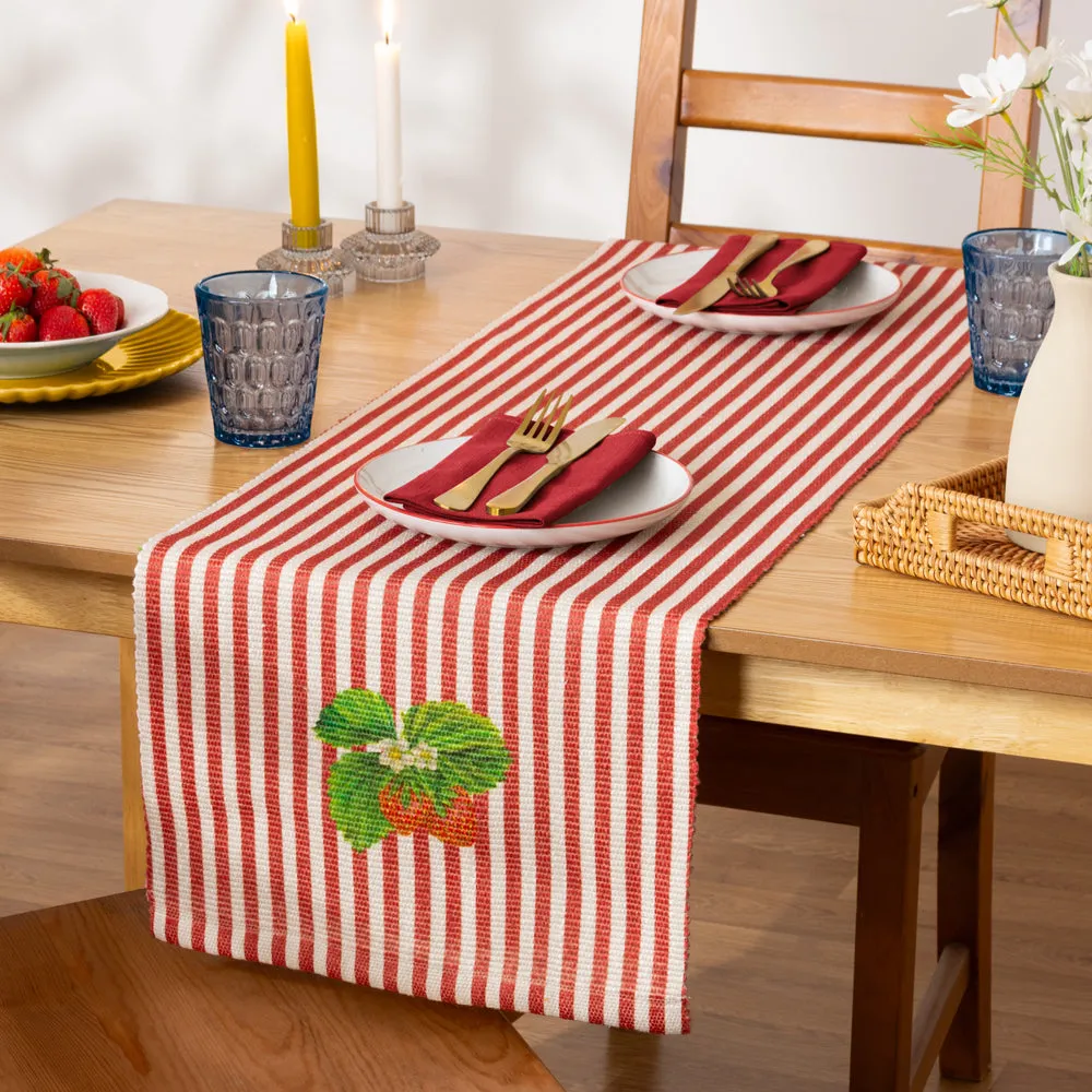 Strawberry Stripes Indoor/Outdoor Table Runner Candy Cane