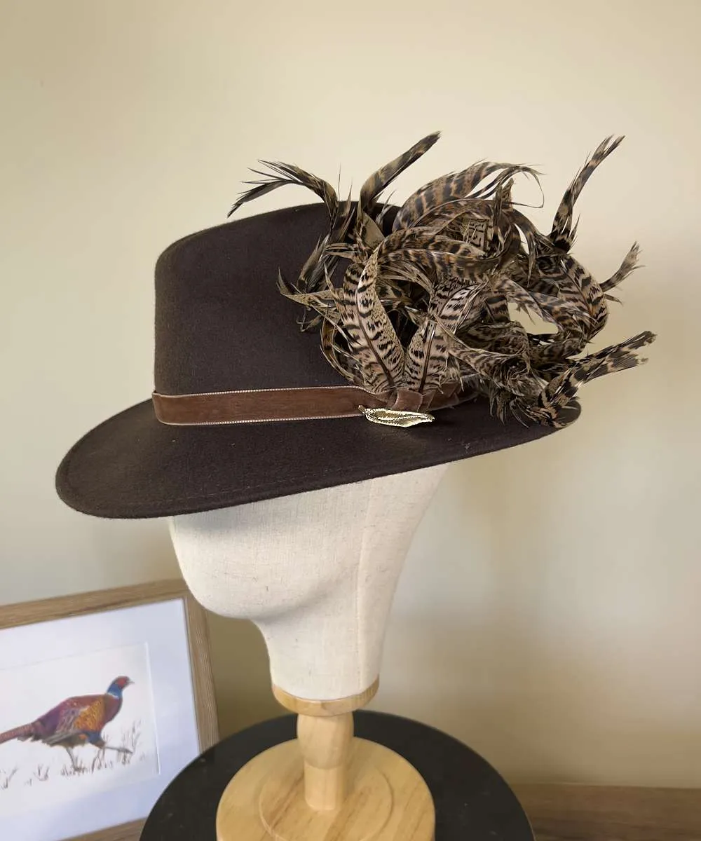 The Isabella in Brown (Pheasant Feather Swirl)